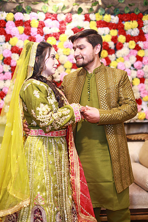 Usama & Bisma Mehndi 00132