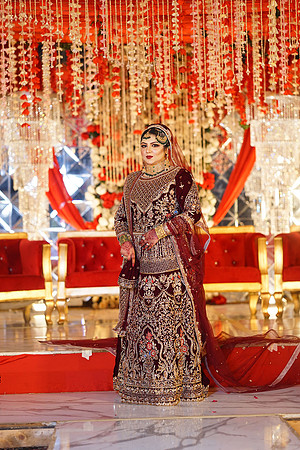 Subhan & Tabinda Barat 00014