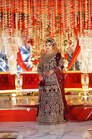 Subhan & Tabinda Barat 00015