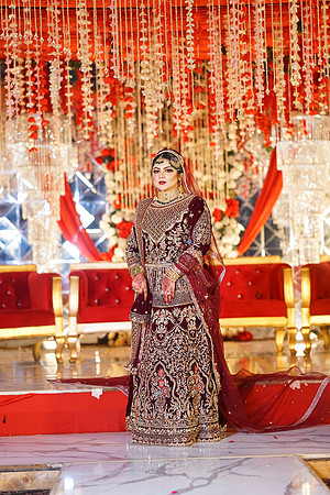 Subhan & Tabinda Barat 00020