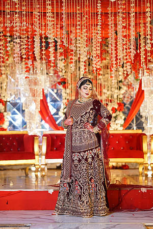 Subhan & Tabinda Barat 00039
