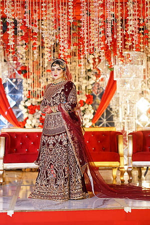 Subhan & Tabinda Barat 00087