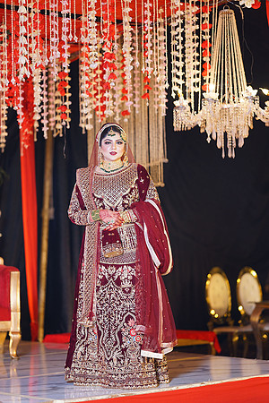 Subhan & Tabinda Barat 00129