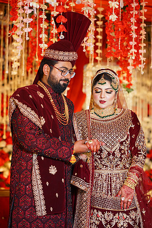 Subhan & Tabinda Barat 00157