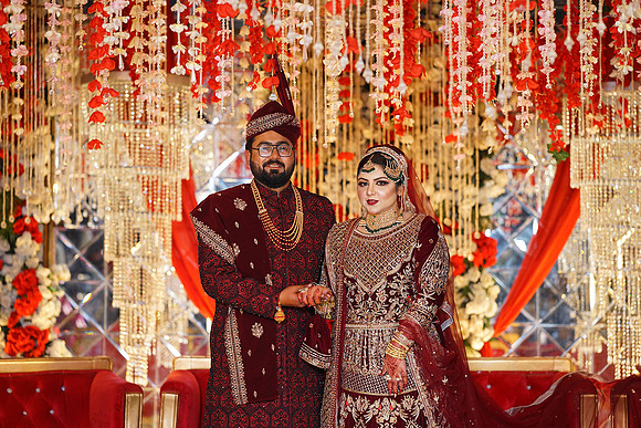 Subhan & Tabinda Barat 00166