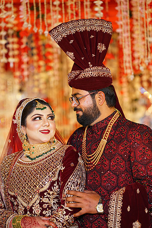 Subhan & Tabinda Barat 00180