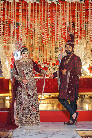 Subhan & Tabinda Barat 00188