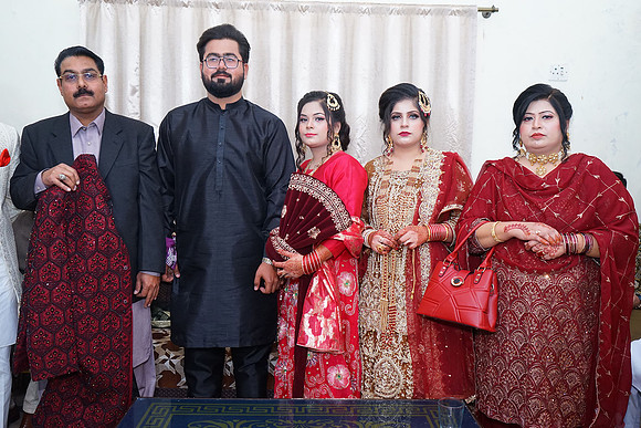 Subhan & Tabinda Barat 00228