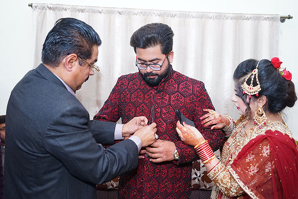 Subhan & Tabinda Barat 00235