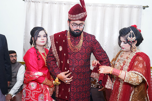 Subhan & Tabinda Barat 00246