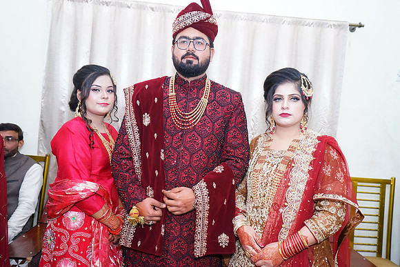 Subhan & Tabinda Barat 00249