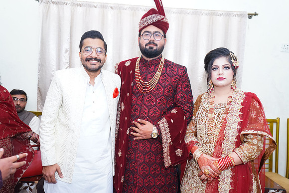 Subhan & Tabinda Barat 00251