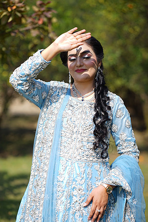 Haniya & Abid Outdoor Walima Shoot 00156