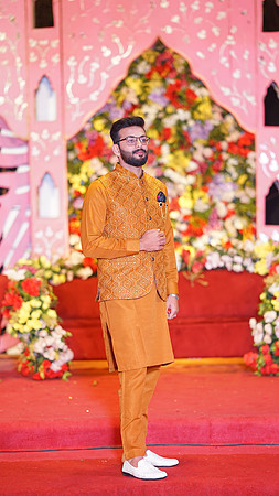 Usama & Arooj Mehndi 00003
