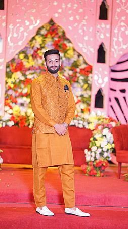 Usama & Arooj Mehndi 00007