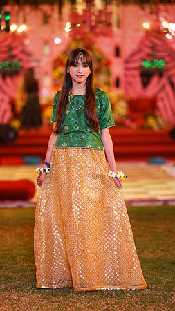 Usama & Arooj Mehndi 00052