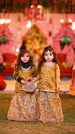 Usama & Arooj Mehndi 00057