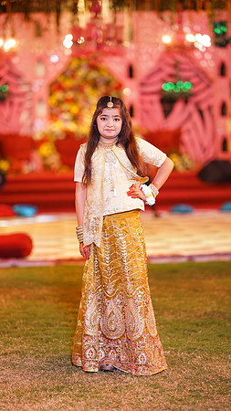 Usama & Arooj Mehndi 00073