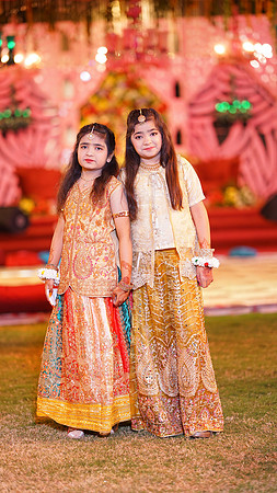 Usama & Arooj Mehndi 00074