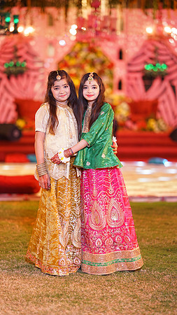 Usama & Arooj Mehndi 00077
