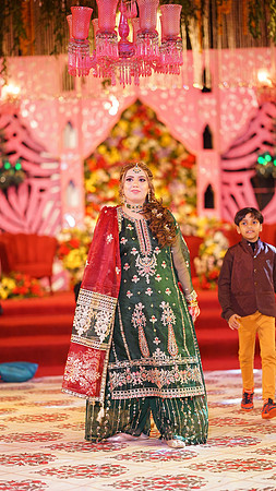 Usama & Arooj Mehndi 00099