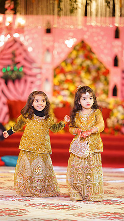 Usama & Arooj Mehndi 00116