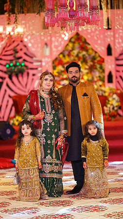 Usama & Arooj Mehndi 00118