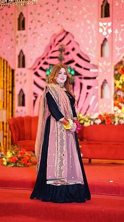 Usama & Arooj Mehndi 00171
