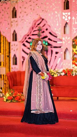 Usama & Arooj Mehndi 00172