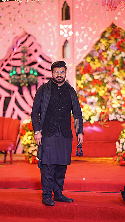 Usama & Arooj Mehndi 00195