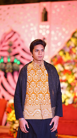 Usama & Arooj Mehndi 00209