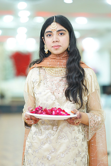 Iqra & Amir Barat 00124