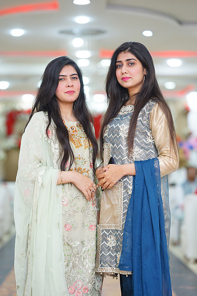 Iqra & Amir Barat 00157