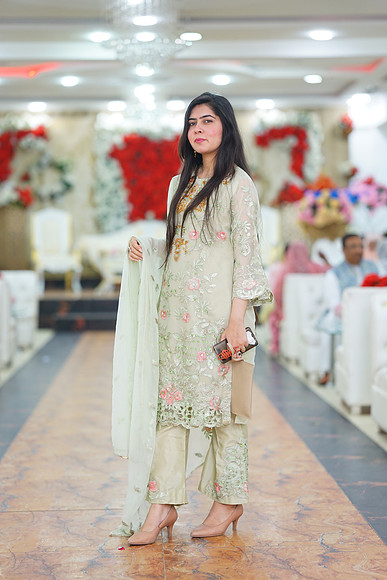 Iqra & Amir Barat 00170