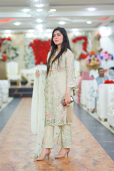 Iqra & Amir Barat 00171