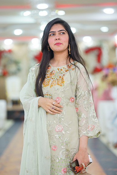 Iqra & Amir Barat 00172