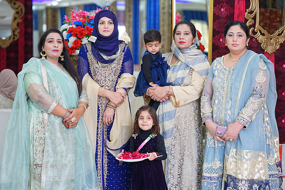 Iqra & Amir Barat 00175