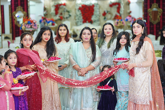 Iqra & Amir Barat 00180