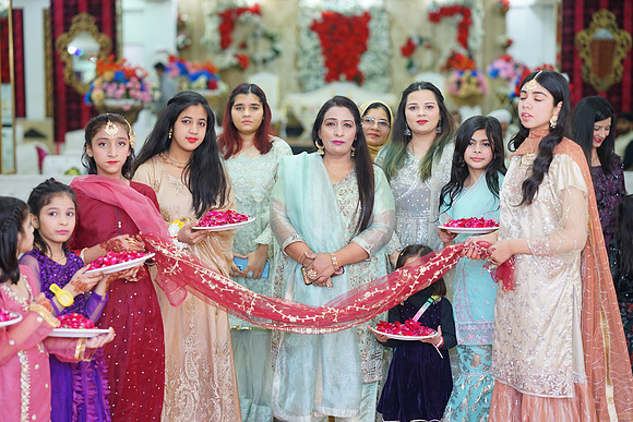 Iqra & Amir Barat 00181