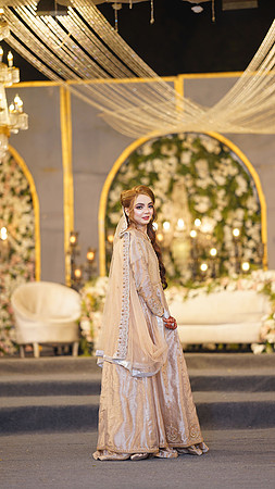 Usama & Arooj Walima 00149