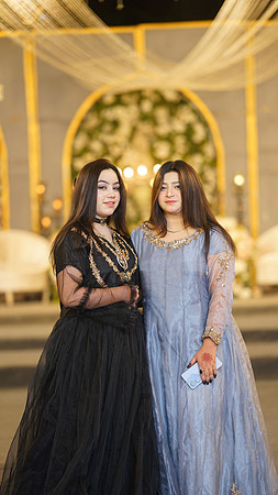 Usama & Arooj Walima 00197