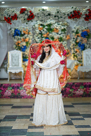 Waseem & Nimra Mehndi 00009