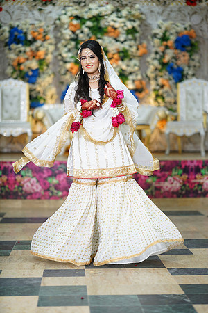 Waseem & Nimra Mehndi 00037