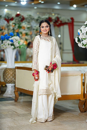 Waseem & Nimra Mehndi 00188