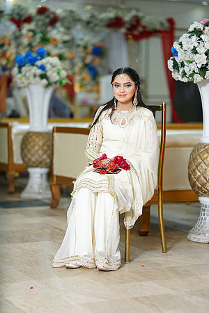 Waseem & Nimra Mehndi 00191