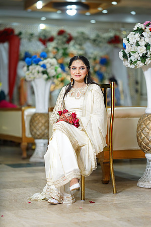 Waseem & Nimra Mehndi 00195