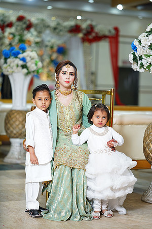 Waseem & Nimra Mehndi 00221