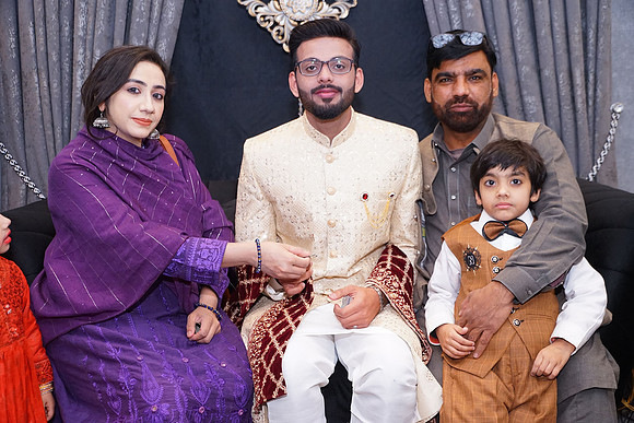 Usama & Arooj Barat 00108