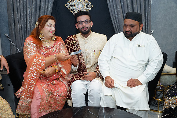 Usama & Arooj Barat 00120