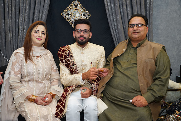 Usama & Arooj Barat 00135